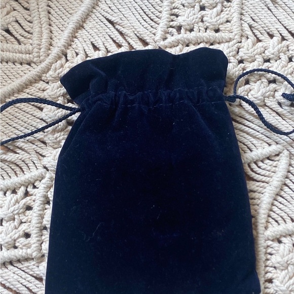 Swarovski earrings Clip on backs-Worn One Time - Picture 3 of 5